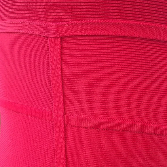 Statement Body Con Dress - S - Picture 6 of 7